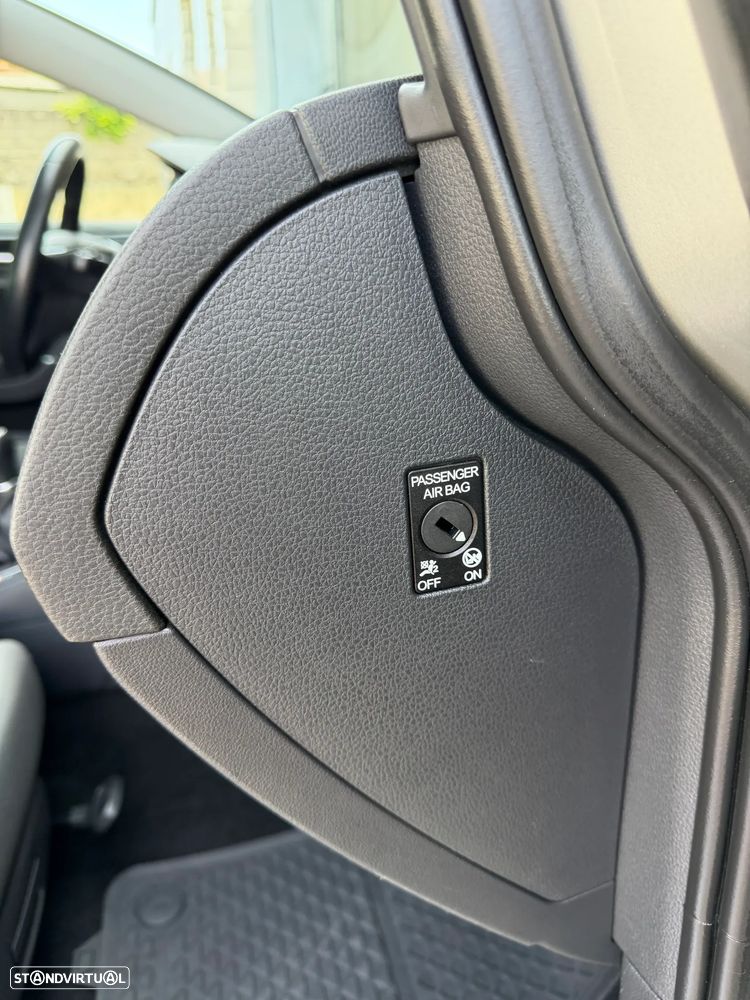 VW Golf Variant 1.6 TDi Highline - 36