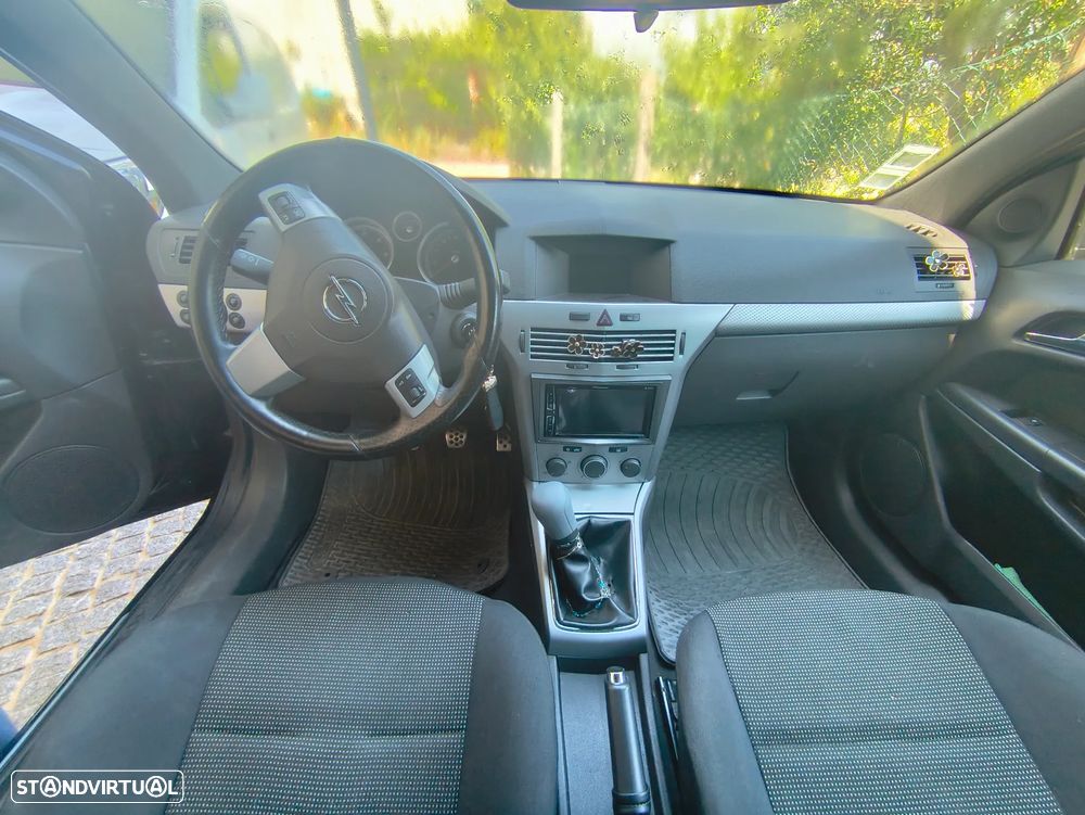 Opel Astra GTC 1.3 CDTI - 9