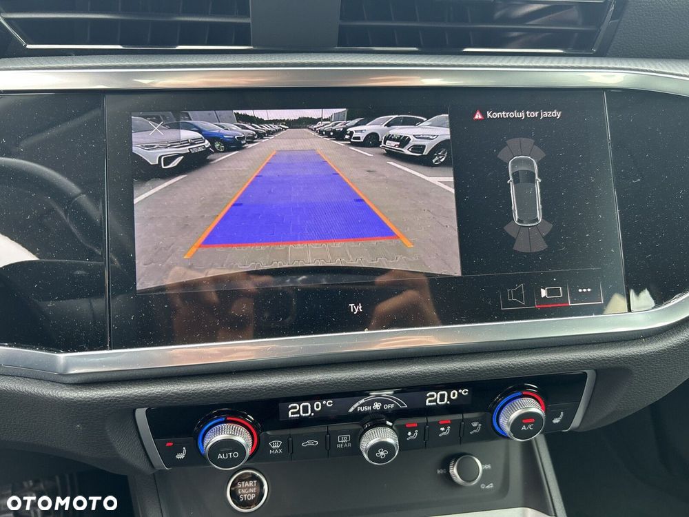 Audi Q3 - 22