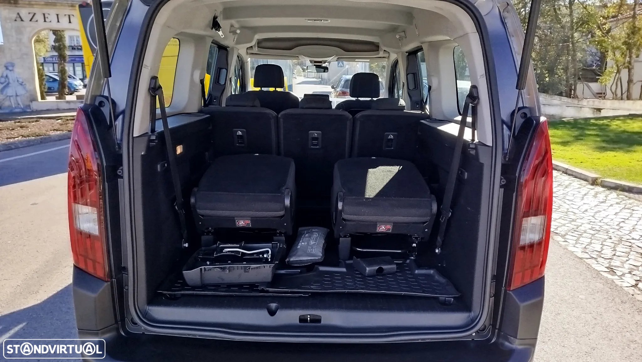 Peugeot Rifter 1.5 BlueHDi Longa Allure - 13