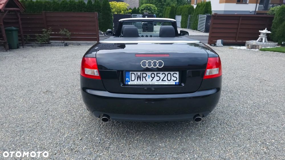 Audi A4 Cabrio 2.4 - 16