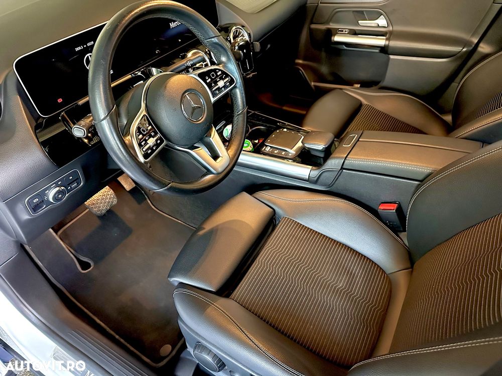 Mercedes-Benz GLA - 3