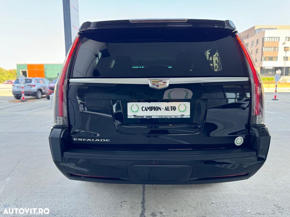 Cadillac Escalade 6.2 V8 ESV Platinum - 8