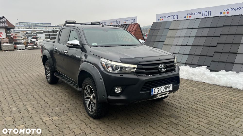 Toyota Hilux 2.4 D-4D Double Cab SR5 4x4 - 1