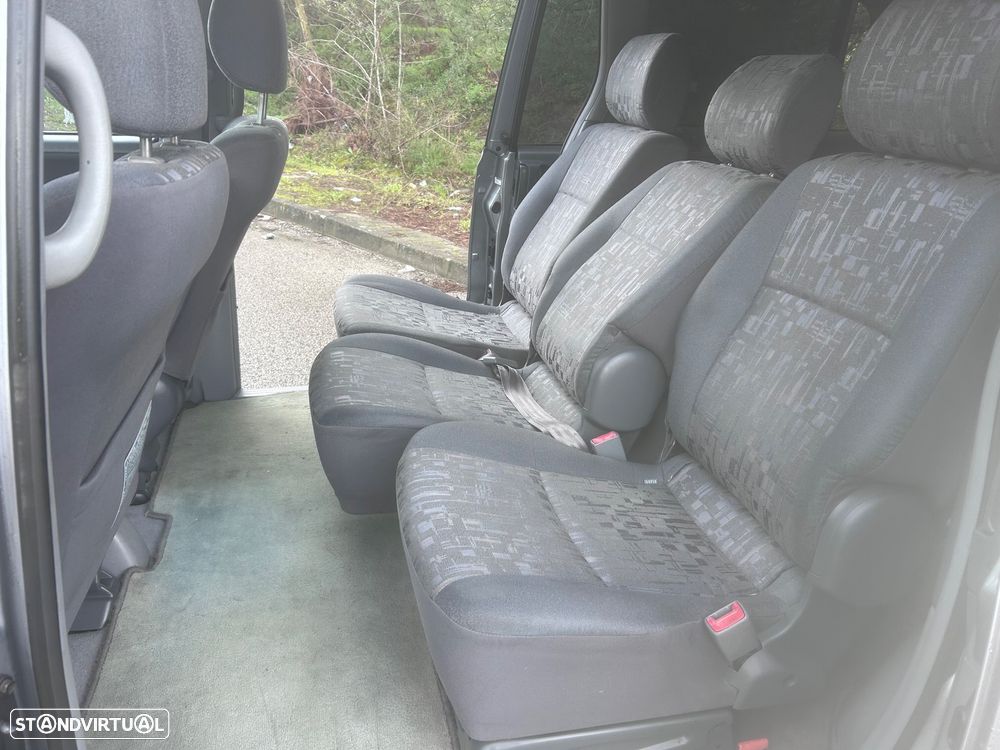 Toyota Previa 2.0 D4D Pack - 9