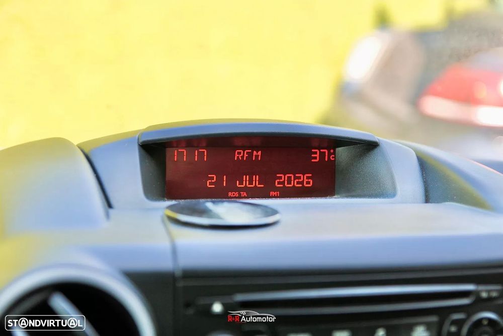 Citroën berlingo berlingo 1.6 hdi 3 lugares - 11