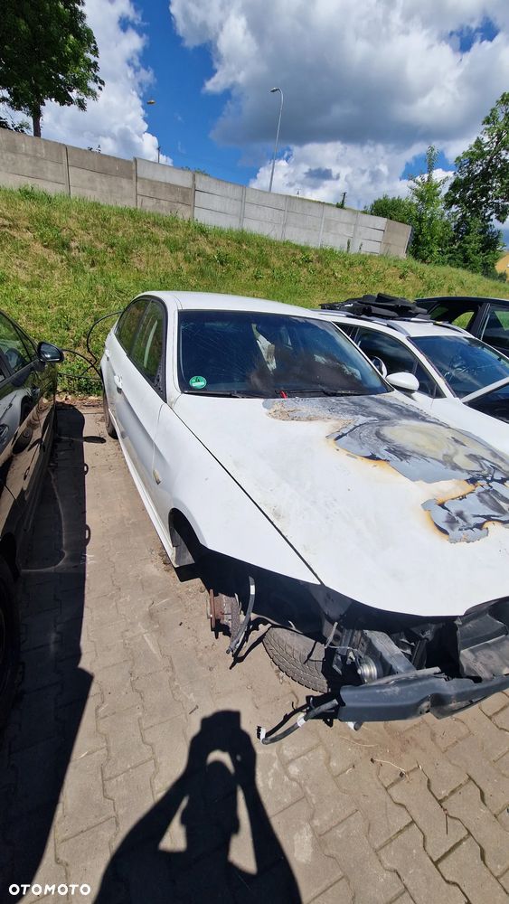 BMW E90 NA CZĘŚCI - 4