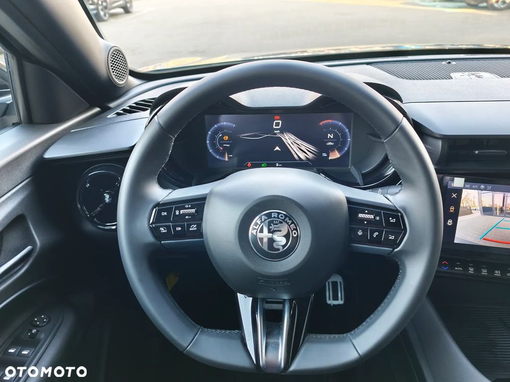 Alfa Romeo Junior 1.2 VGT Ibrida Ti - 28