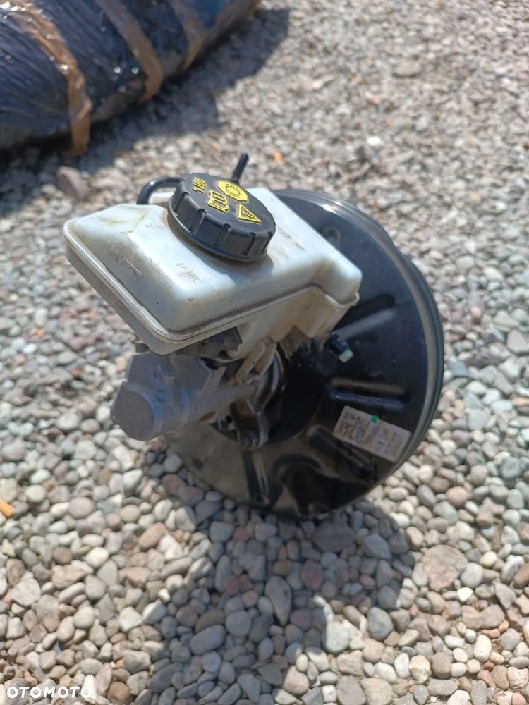 SERWO HAMULCOWE OCTAVIA III 5E3 5Q1614105BR SKODA 2012-2016 - 2