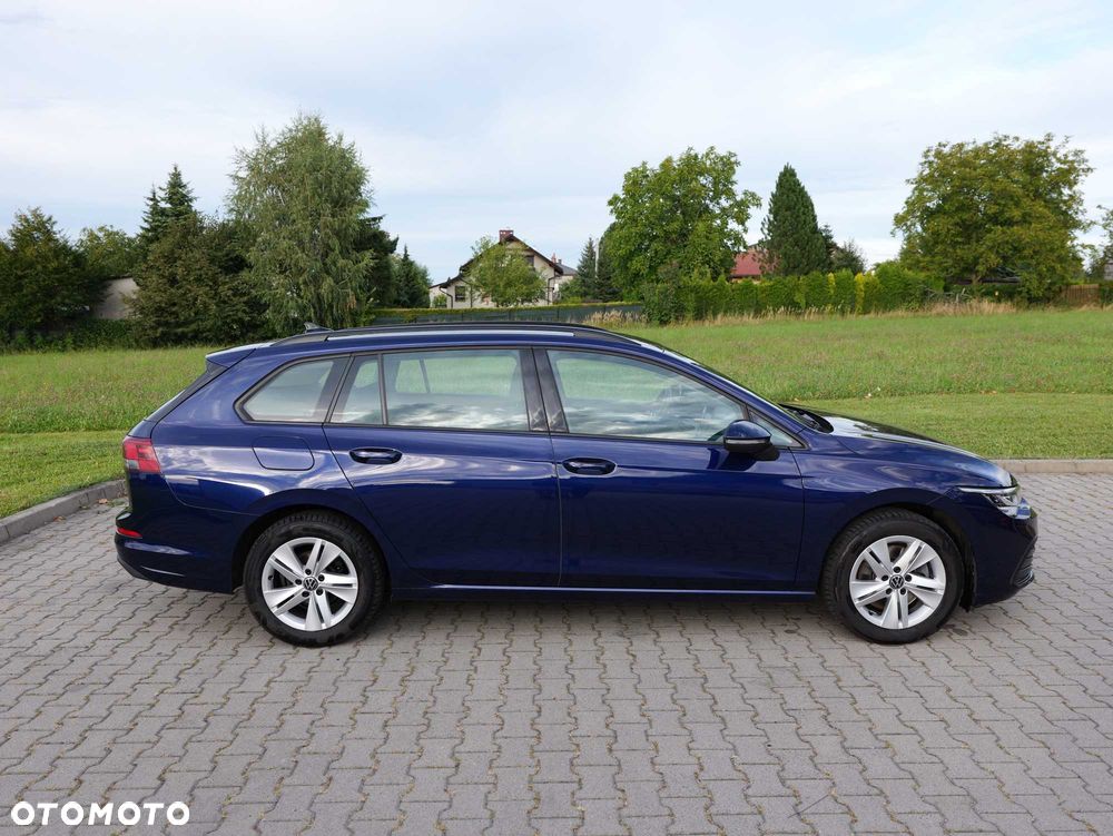 Volkswagen Golf - 6