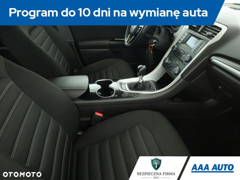 Ford Mondeo - 8