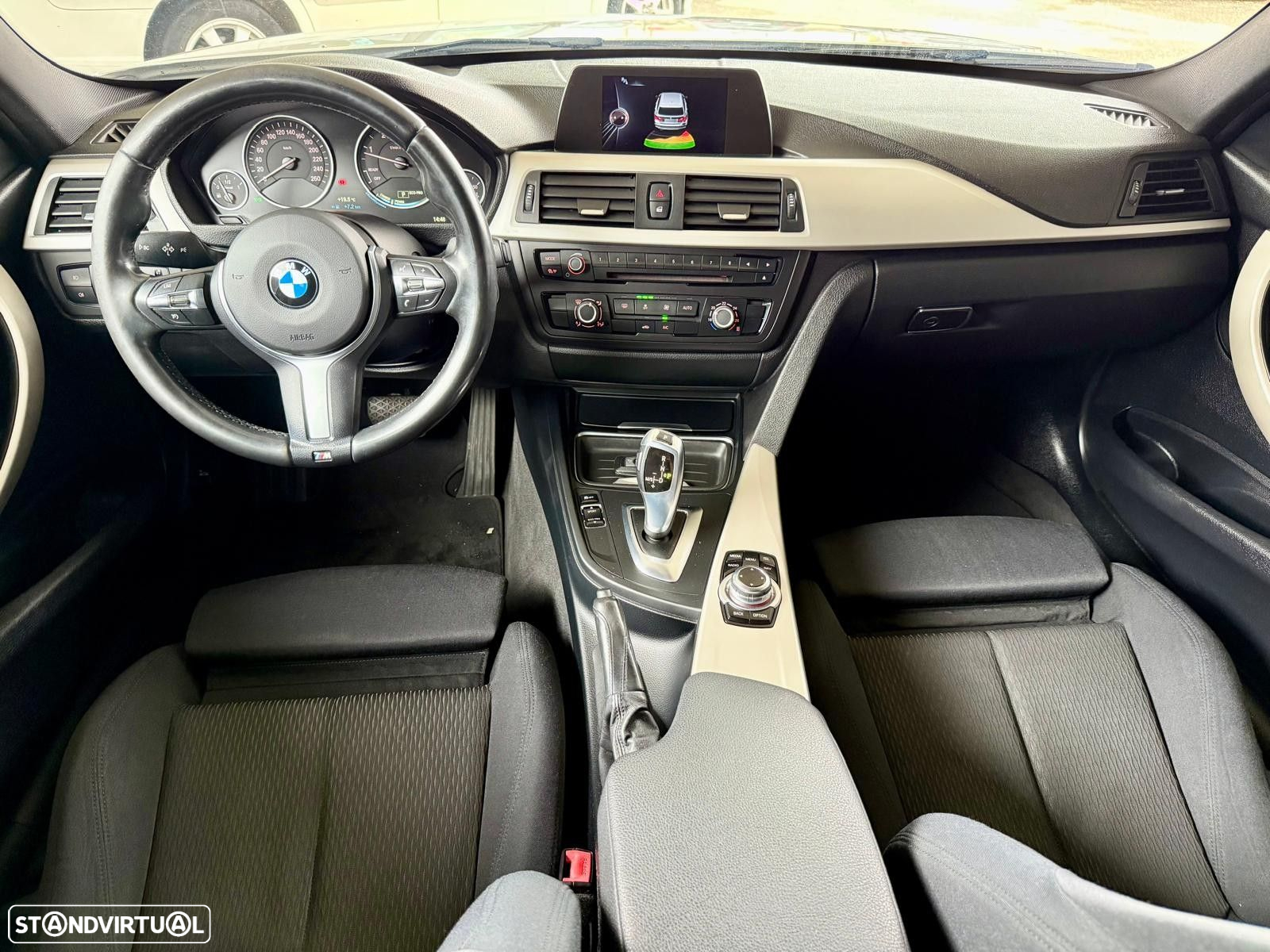 BMW 320 d Touring Auto Pack M - 12