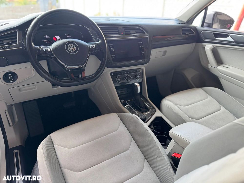 Volkswagen Tiguan 2.0 TDI DSG 4Mot Highline - 33