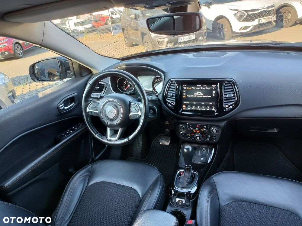 Jeep Compass - 21