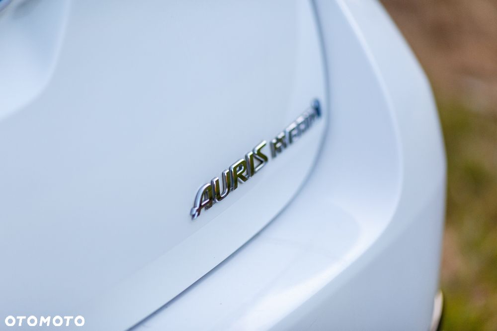 Toyota Auris Hybrid 135 Active - 10