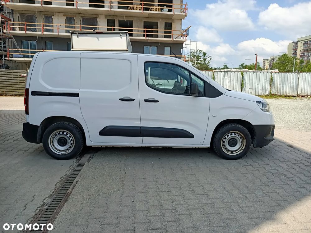 Toyota Proace City Van - 6