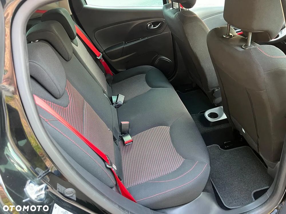 Renault Clio 1.6 Turbo R.S EDC Sport - 29