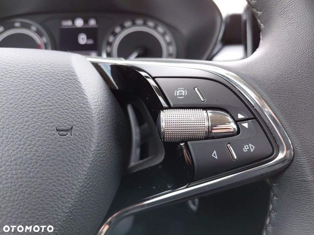 Skoda Fabia 1.0 TSI Ambition - 19