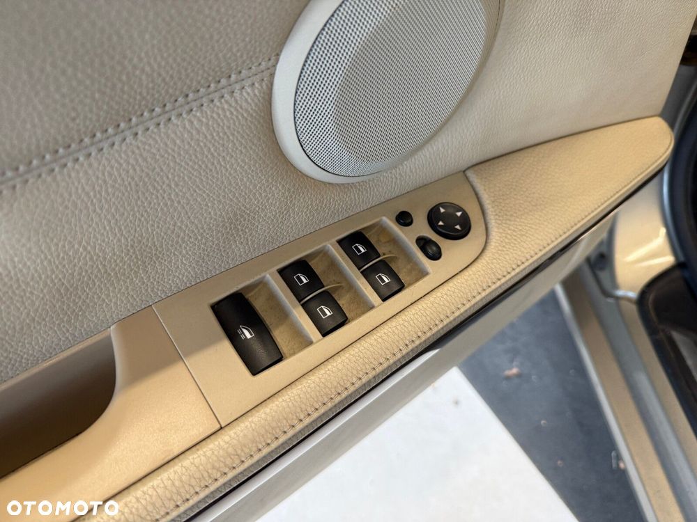 BMW Seria 3 - 16