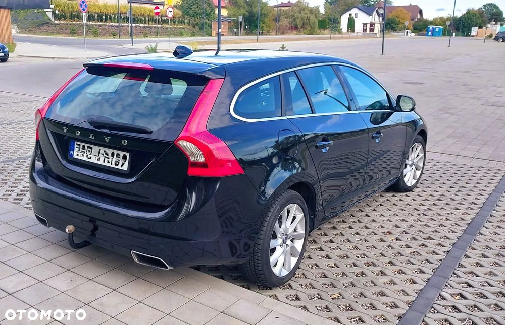 Volvo V60 D4 Drive-E Summum - 3