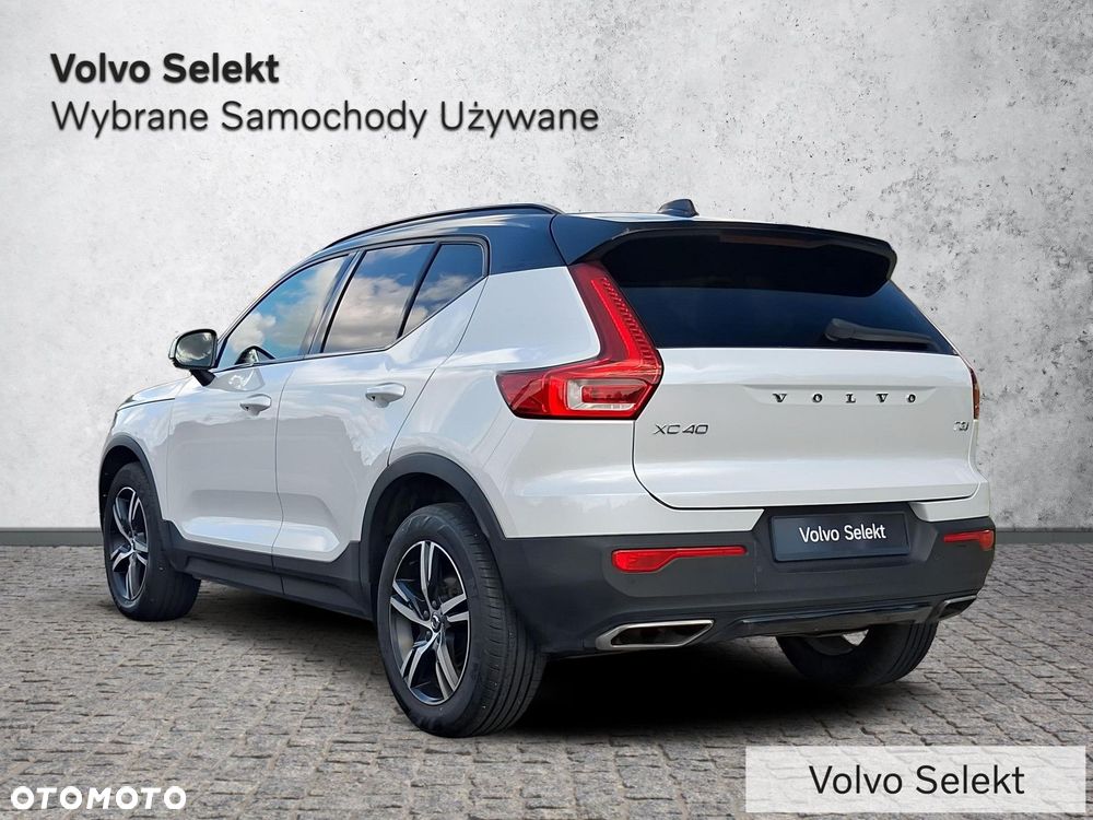 Volvo XC 40 - 4