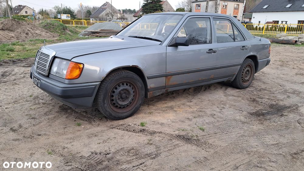 Mercedes-Benz W124 (1984-1993) - 3
