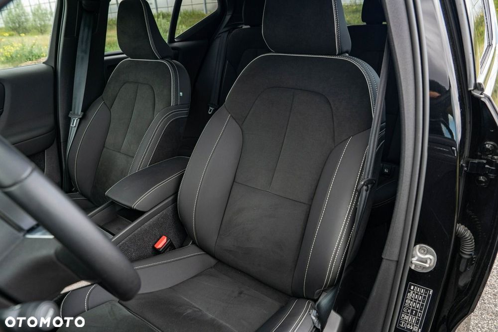 Volvo XC 40 - 26