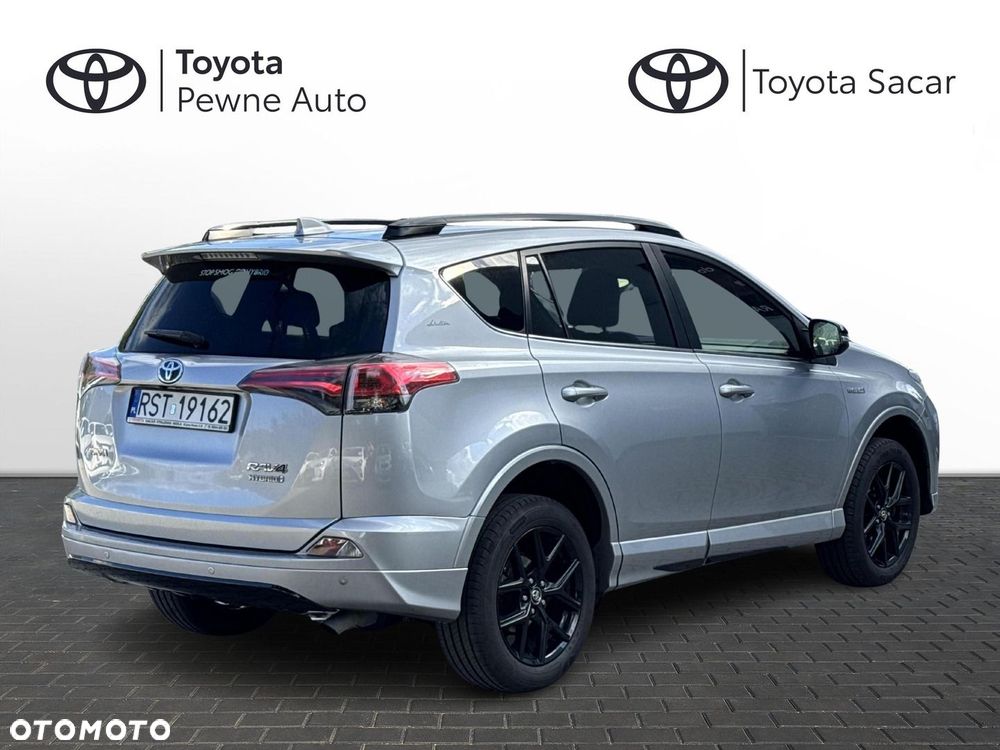 Toyota RAV4 - 5