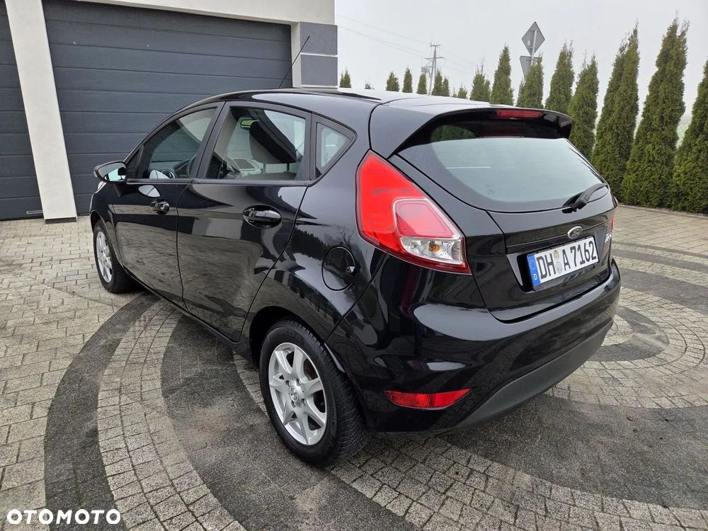 Ford Fiesta - 9