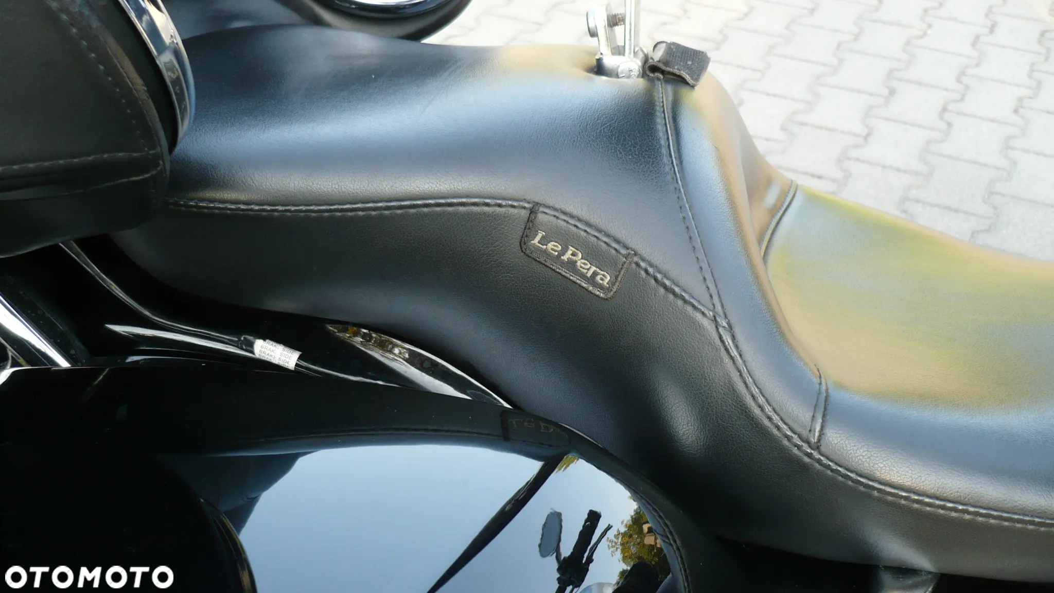 Harley-Davidson FLH Electra Glide - 18