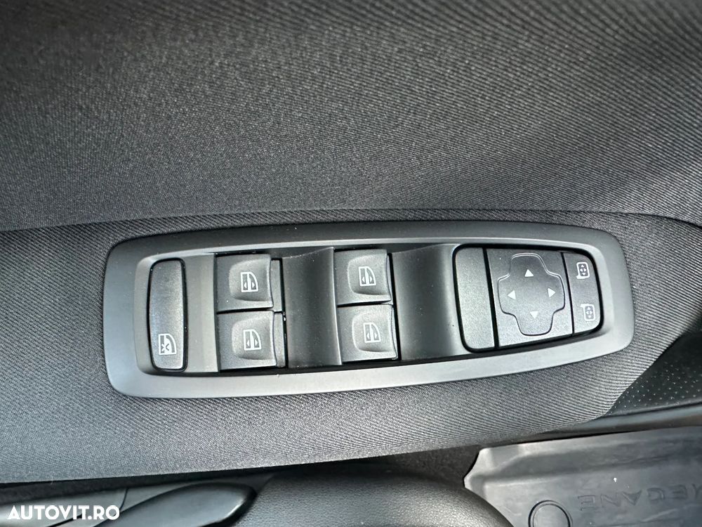 Renault Megane Blue dCi 116 EDC Zen - 20