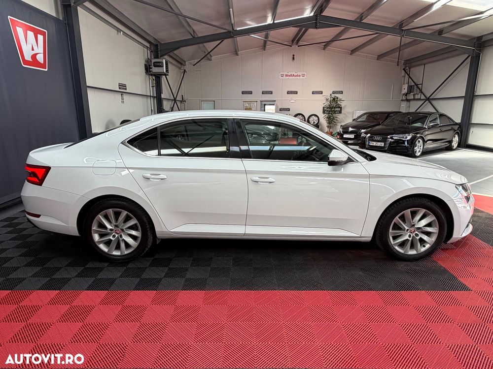 Skoda Superb 1.4 TSI PHEV Ambition - 3