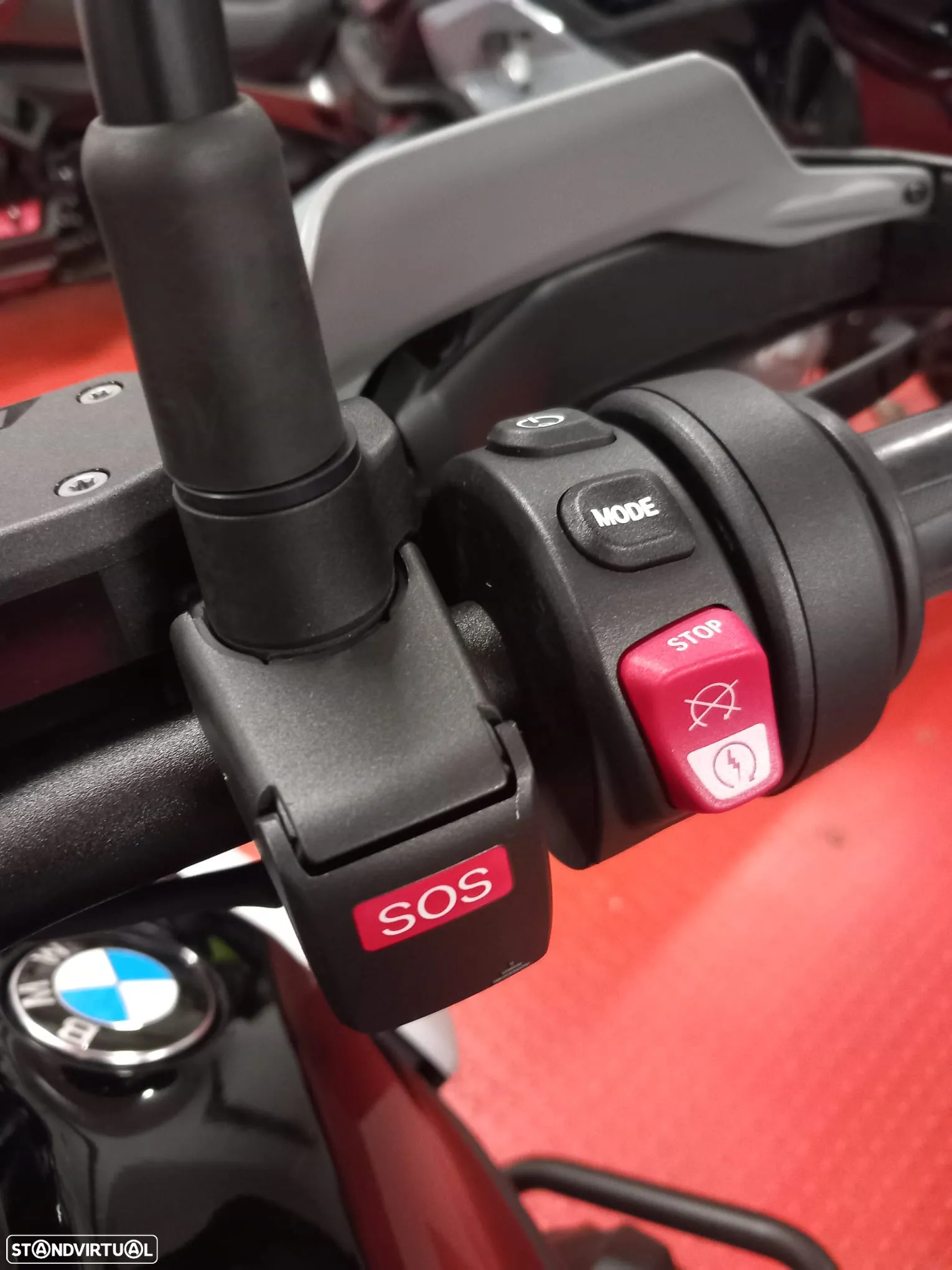 BMW R 1300 GS Triple Black - 10