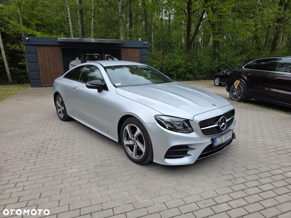 Mercedes-Benz Klasa E 200 4-Matic 9G-TRONIC - 1