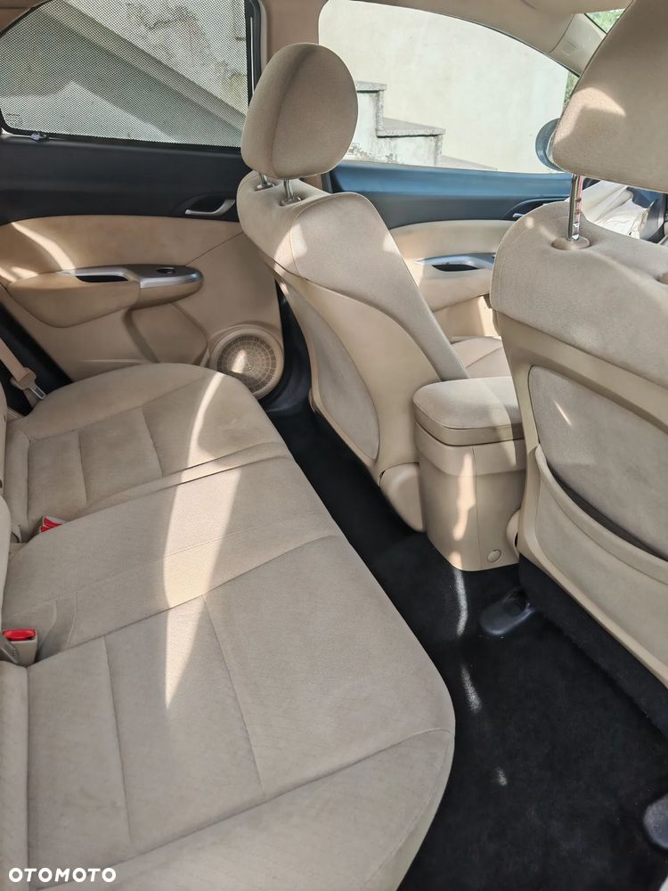 Honda Civic 1.8 Sport - 10