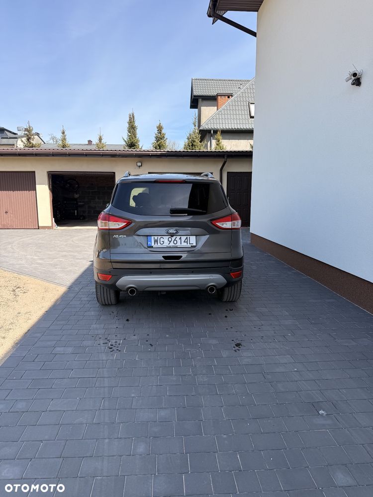 Ford Kuga 2.0 TDCi FWD Titanium - 6