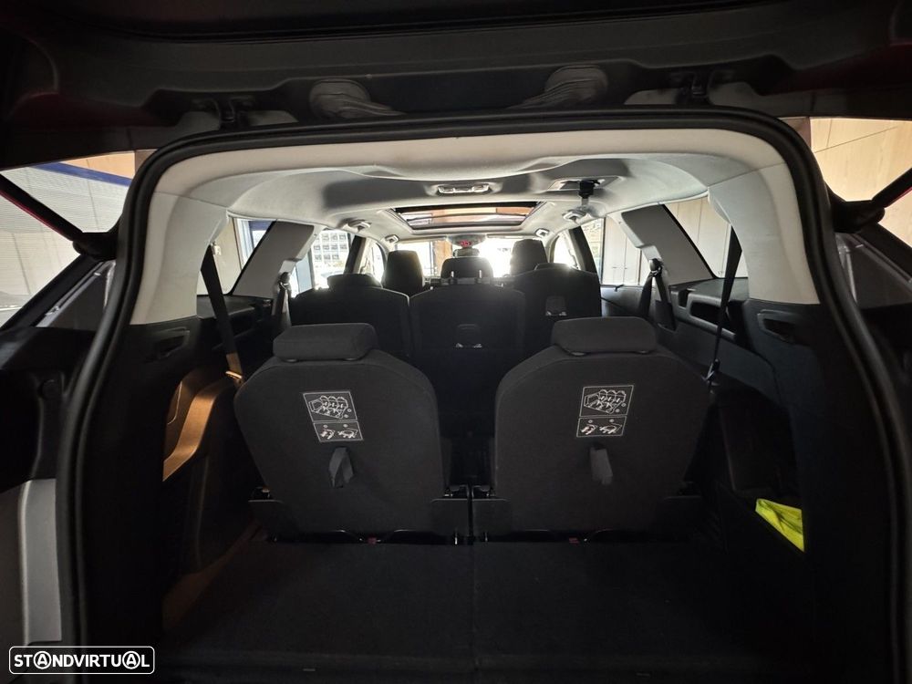 Peugeot 5008 1.5 BlueHDi Allure Pack EAT8 - 41
