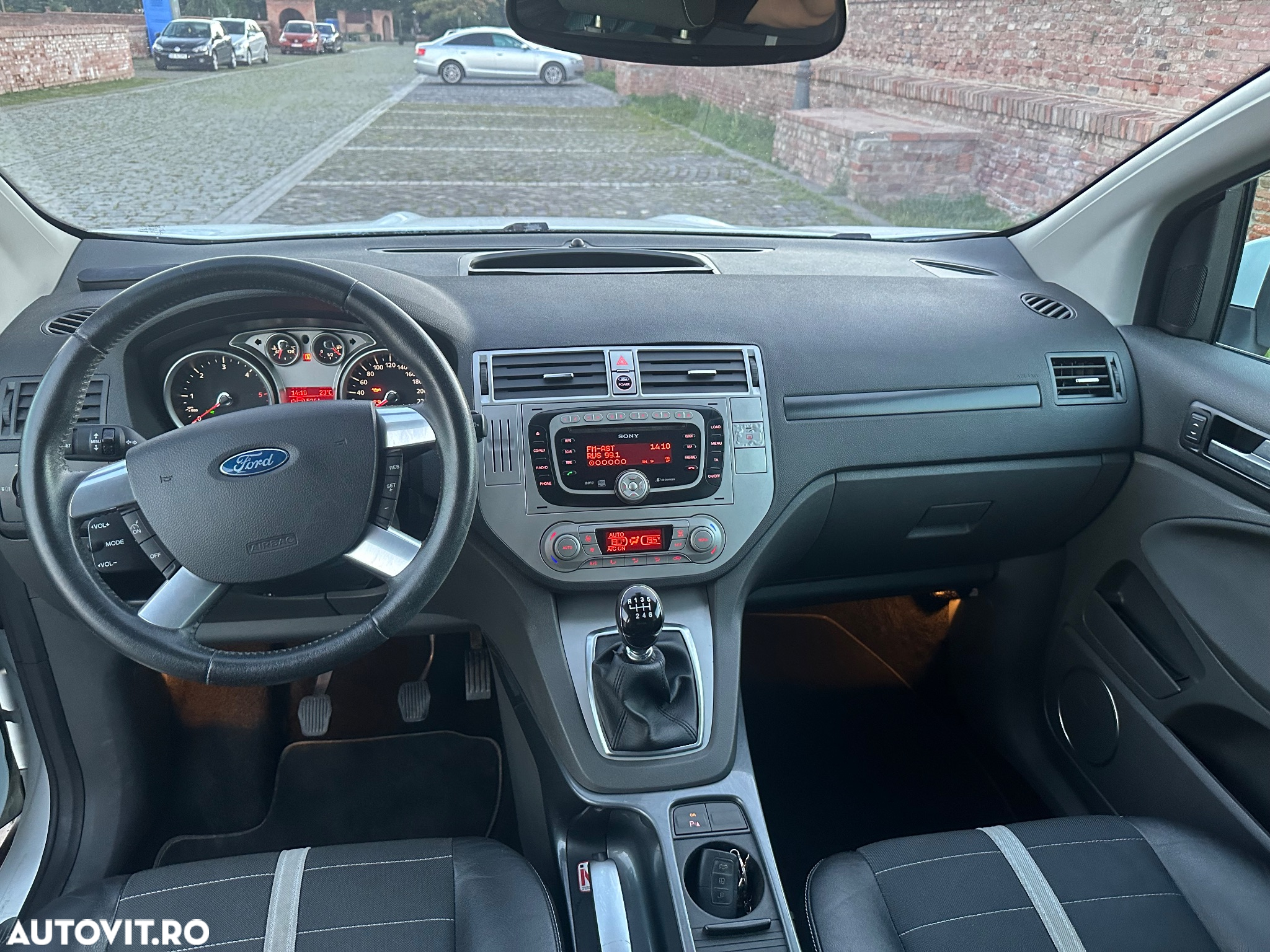 Ford Kuga 2.0 TDCi 4x4 Titanium - 5