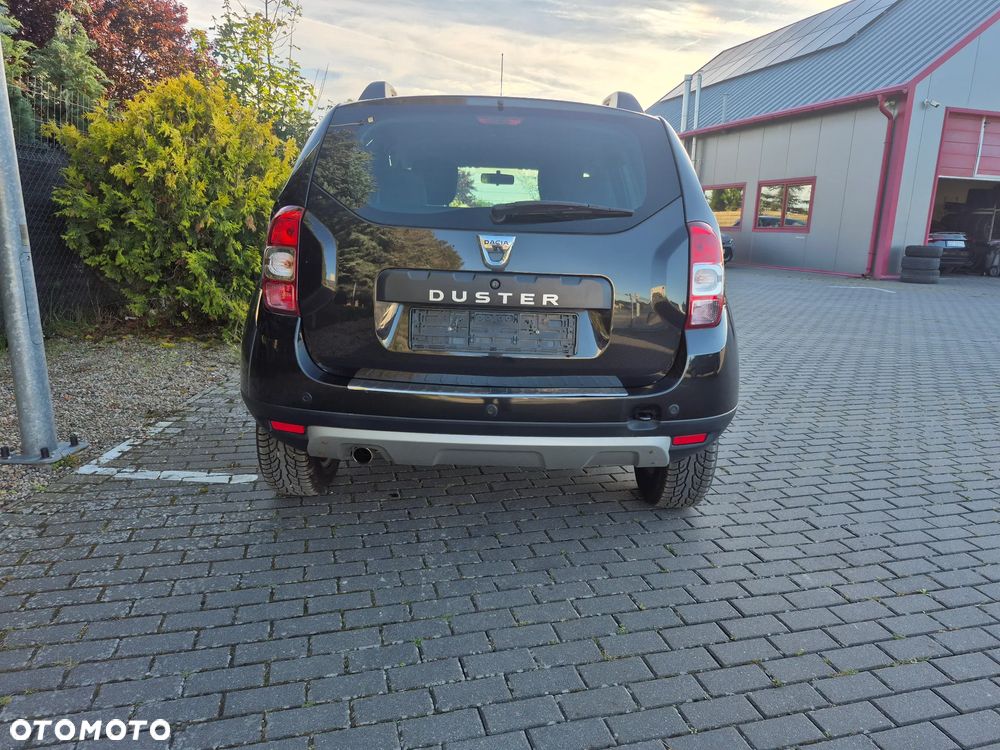 Dacia Duster 1.6 SCe Blackshadow S&S - 5