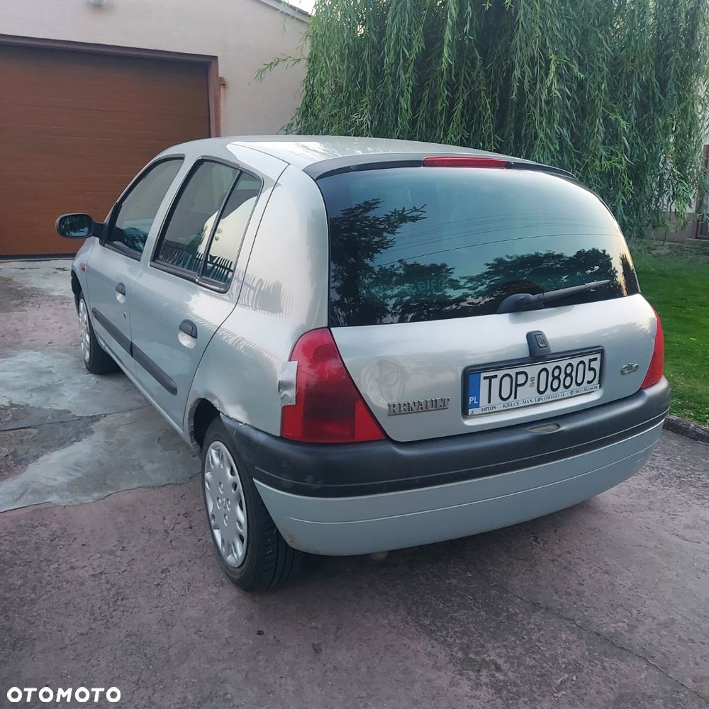 Renault Clio 1.4i RT 16V - 4