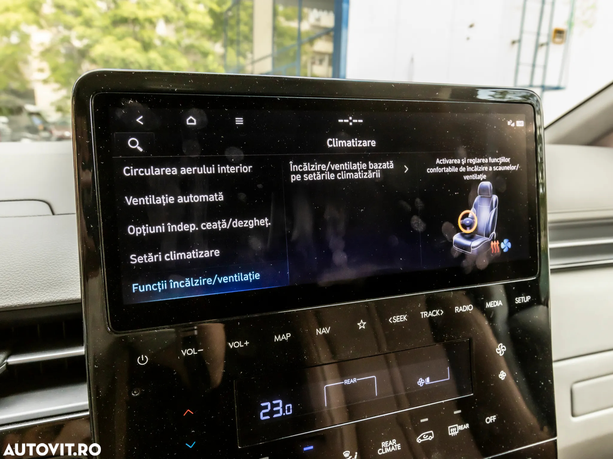 Hyundai Staria 2.2 CRDi Allrad Signature - 33