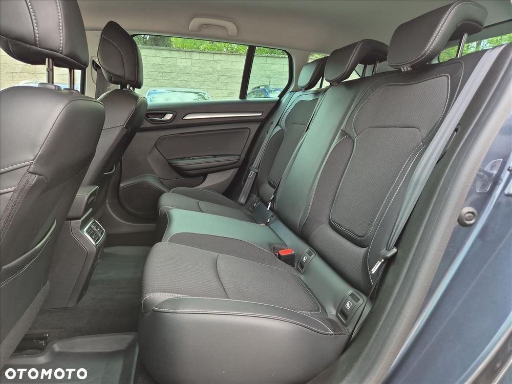 Renault Megane 1.3 TCe FAP Intens EDC - 10