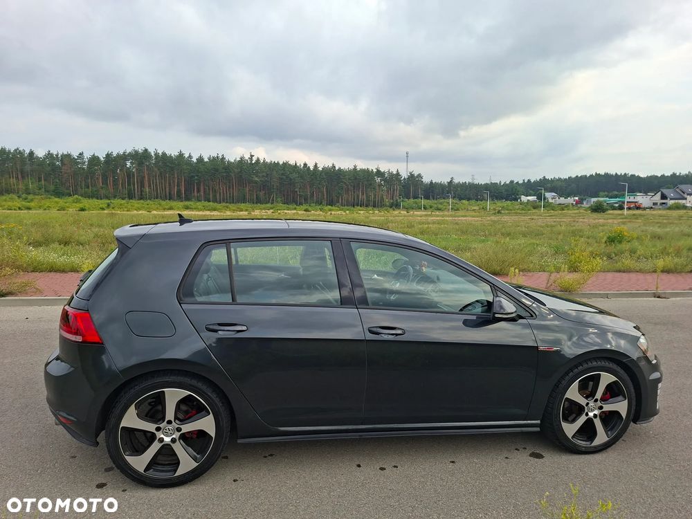 Volkswagen Golf 2.0 TSI BMT GTI - 11