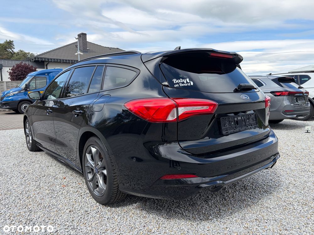 Ford Focus 2.0 EcoBlue ST - 9