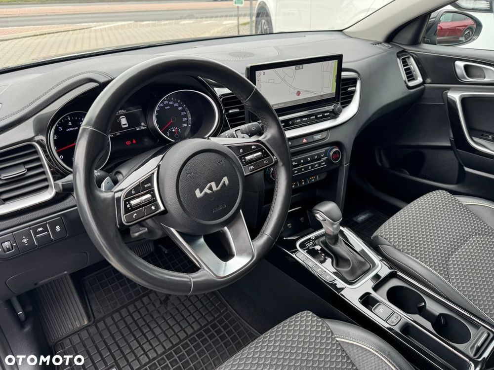 Kia Ceed 1.5 T-GDI Tribute DCT - 10