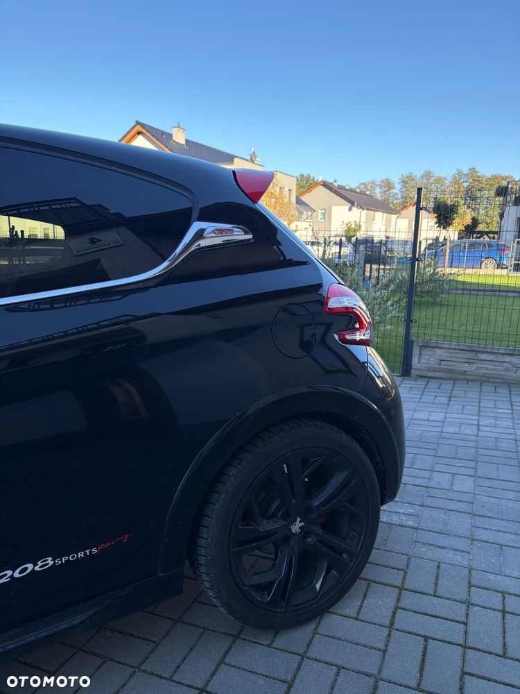 Peugeot 208 1.6 THP GTi - 6