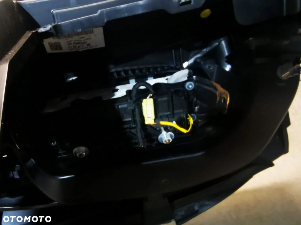 DESKA ROZDZIELCZA konsola kokpit pulpit poduszki airbag pasy KOMPLET ORYGINALNY SKODA YETI - 6
