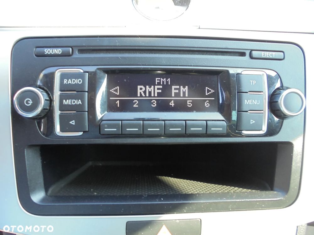 Volkswagen Passat 2.0 TDI Comfortline - 17