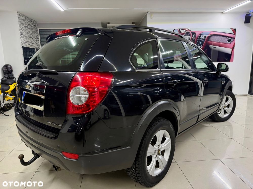 Chevrolet Captiva 2.2 2WD Travel Edition - 35