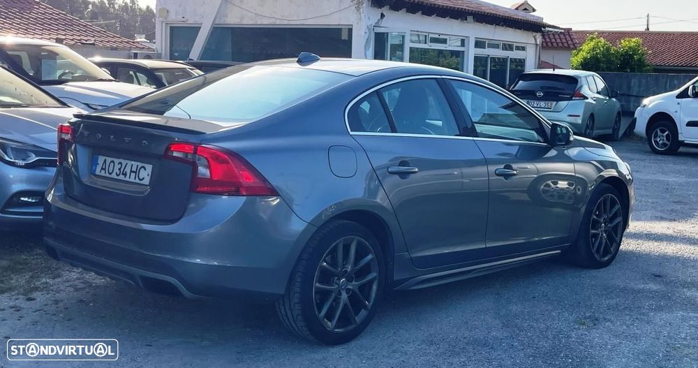 Volvo S60 2.0 D2 Momentum Drive - 6